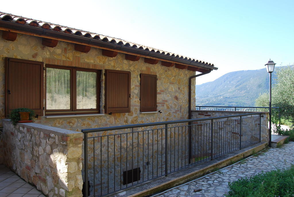 Domus Umbra Villa Terni Luaran gambar
